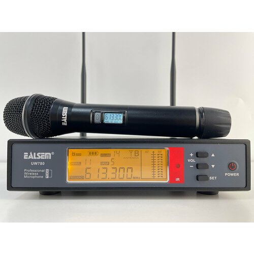 Вокальный радиомикрофон Ealsem UW-780, с кейсом