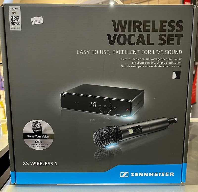 Микрофонная система Sennheiser XSW 1-835 Wireless Handheld Vocal Microphone System
